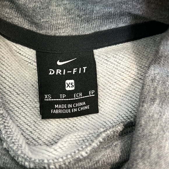 NWOT! Grey Sweat Nike Tank Top! Size XS! - Picture 5 of 5